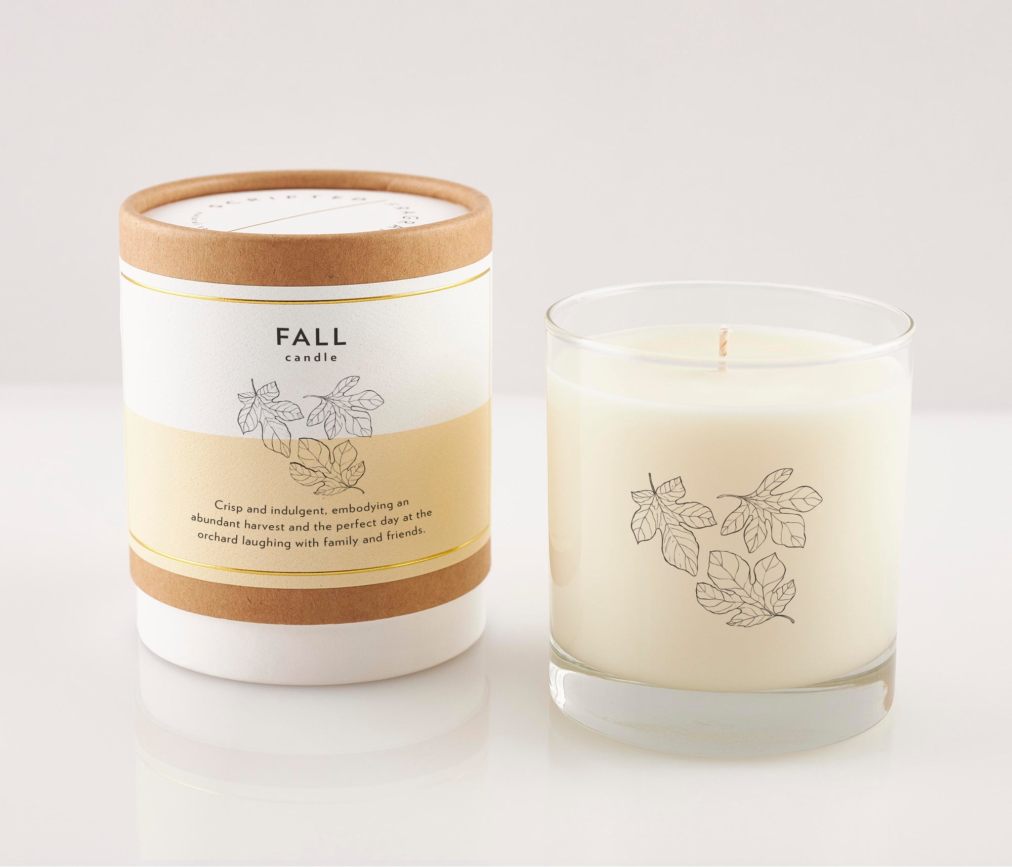 Fall candle in reusable glass with apples and cinnamon – ideal Thanksgiving gift