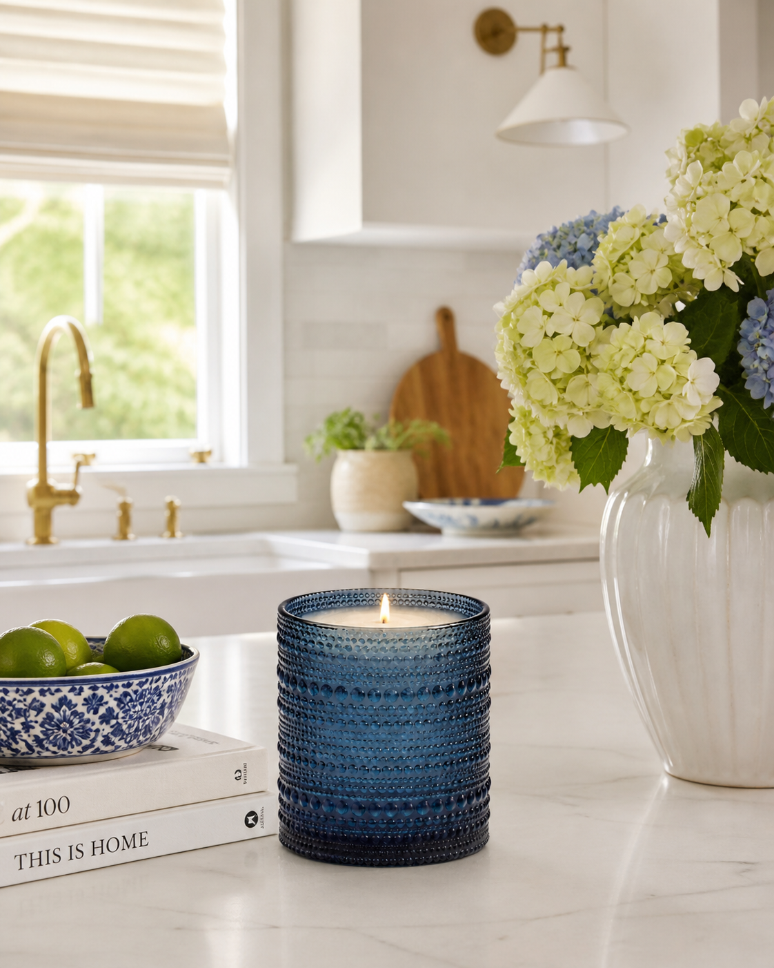 Harbor Hydrangea Soy Candle in Hobnob Drinking Glass  | Sea Salt, Florals & Eucalyptus
